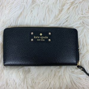 Kate Spade wallet black Gold hardware